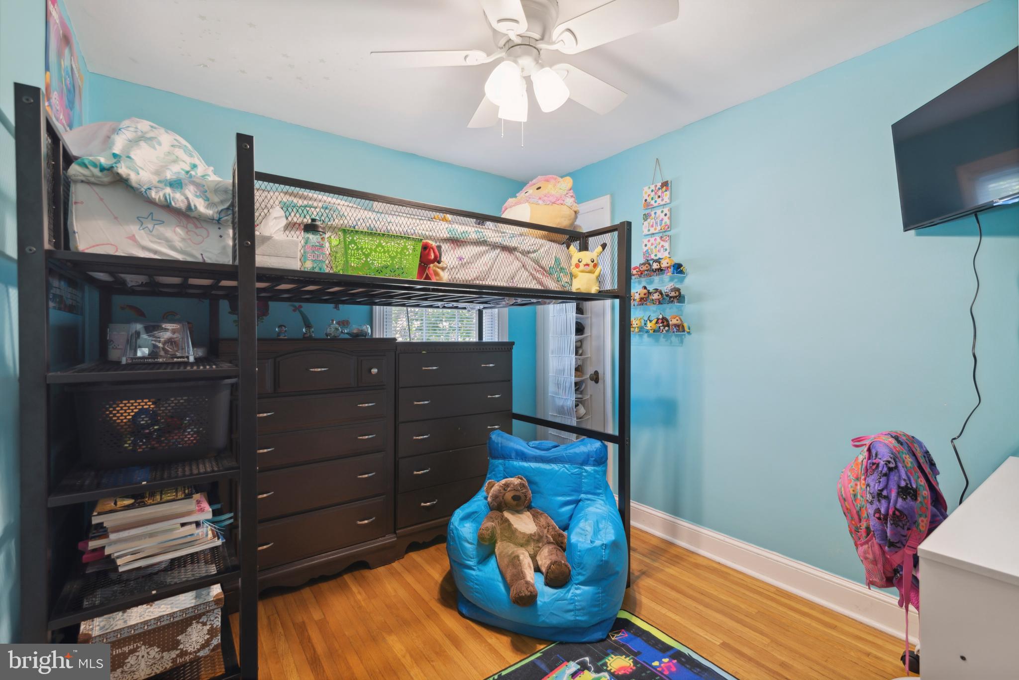 307 Derwyn Road Lansdowne, PA 19050 - Photo 21 of 33 Upstairs Bedroom 1