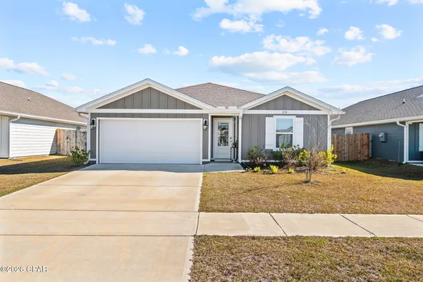 $305,000 | 270 Boggy Crk Way, Callaway, FL 32404