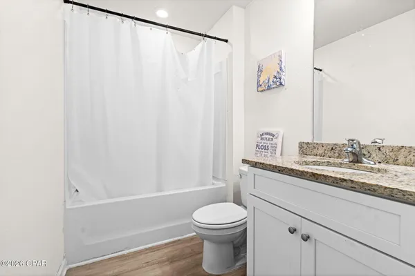 $305,000 | 270 Boggy Crk Way, Callaway, FL 32404