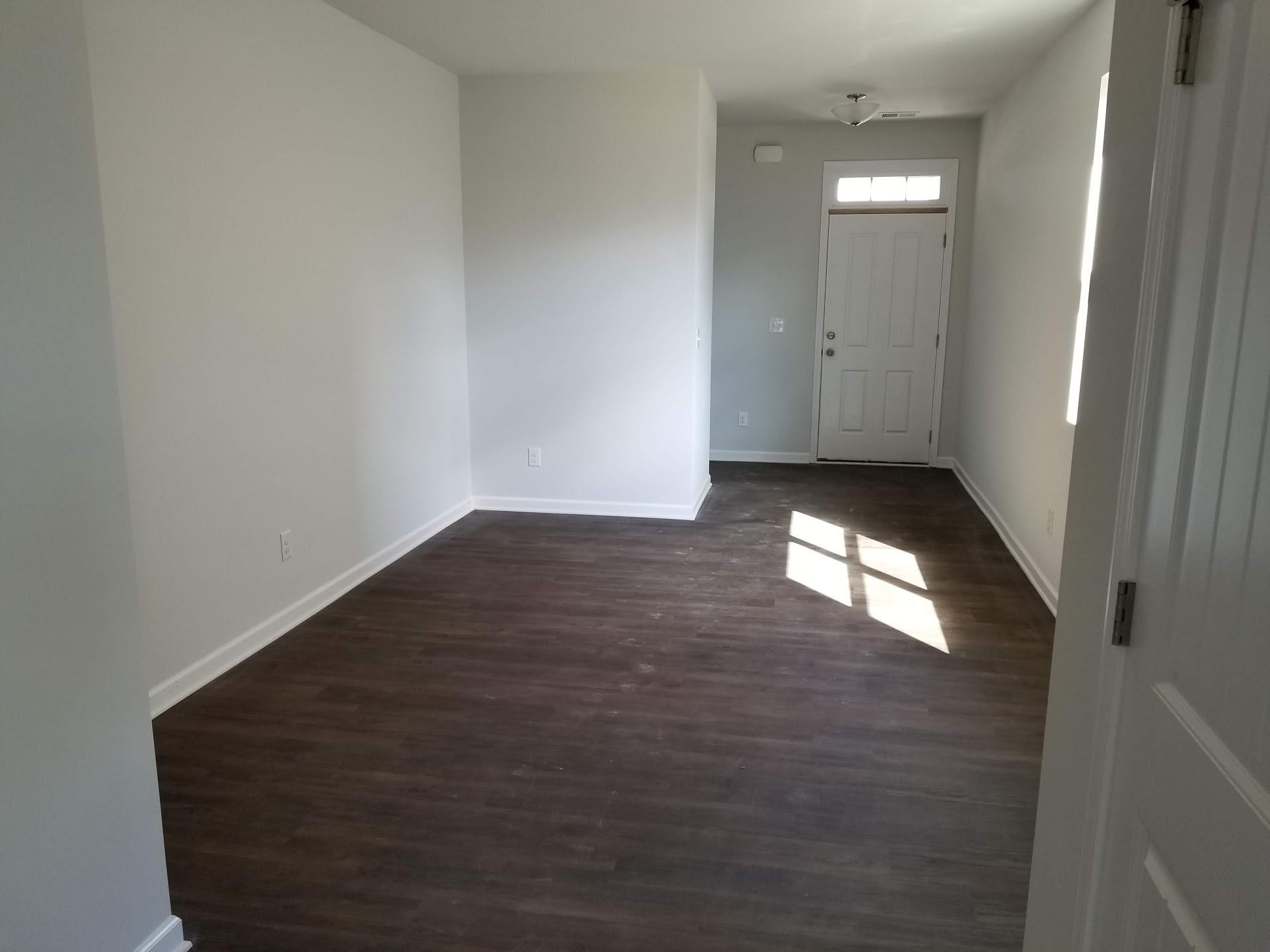 9006 Fenton Road Lebanon, TN 37087 - Photo 2 of 20 Dining area back towards front door.