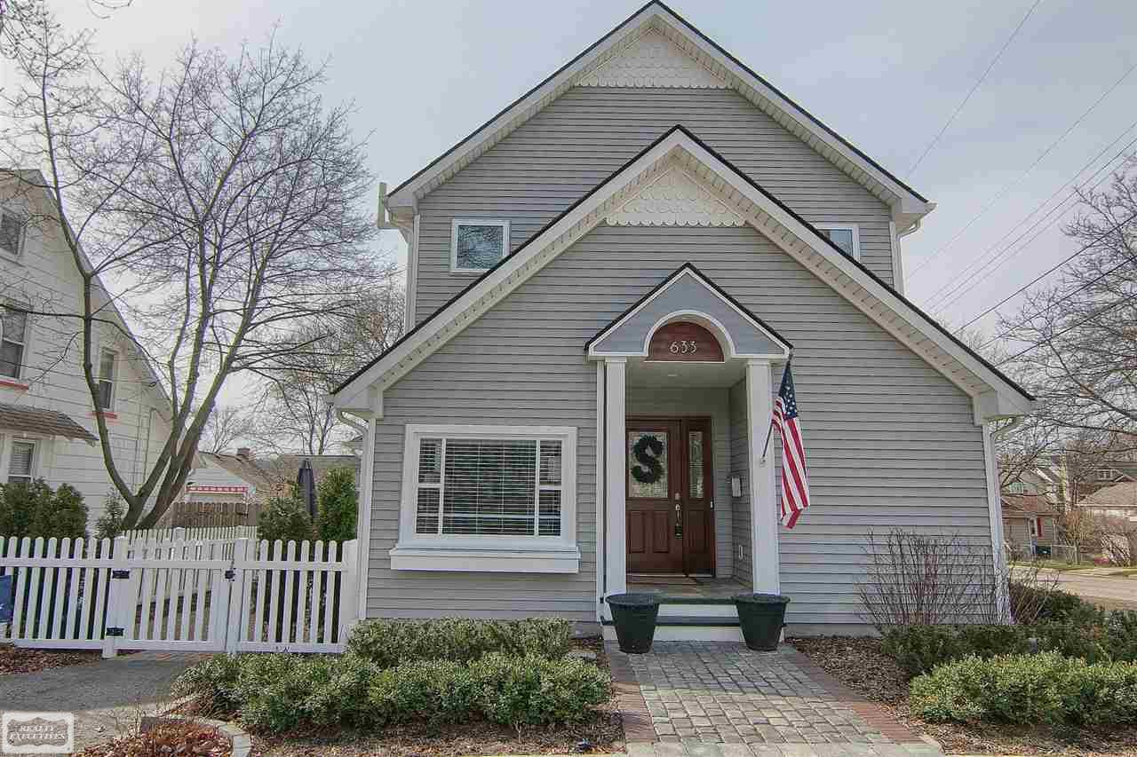 633 1st Street Rochester, MI 48307 - Photo 1 of 29 31345291.JPG