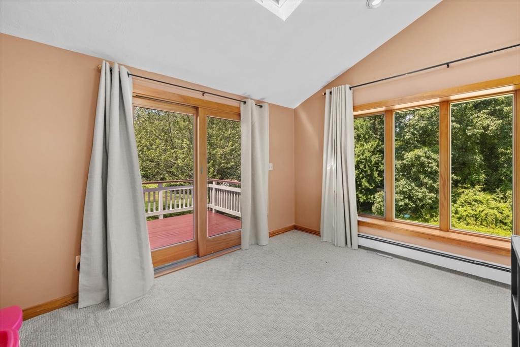 138 Kotlik Street Stoughton, MA 02072 - Photo 14 of 39