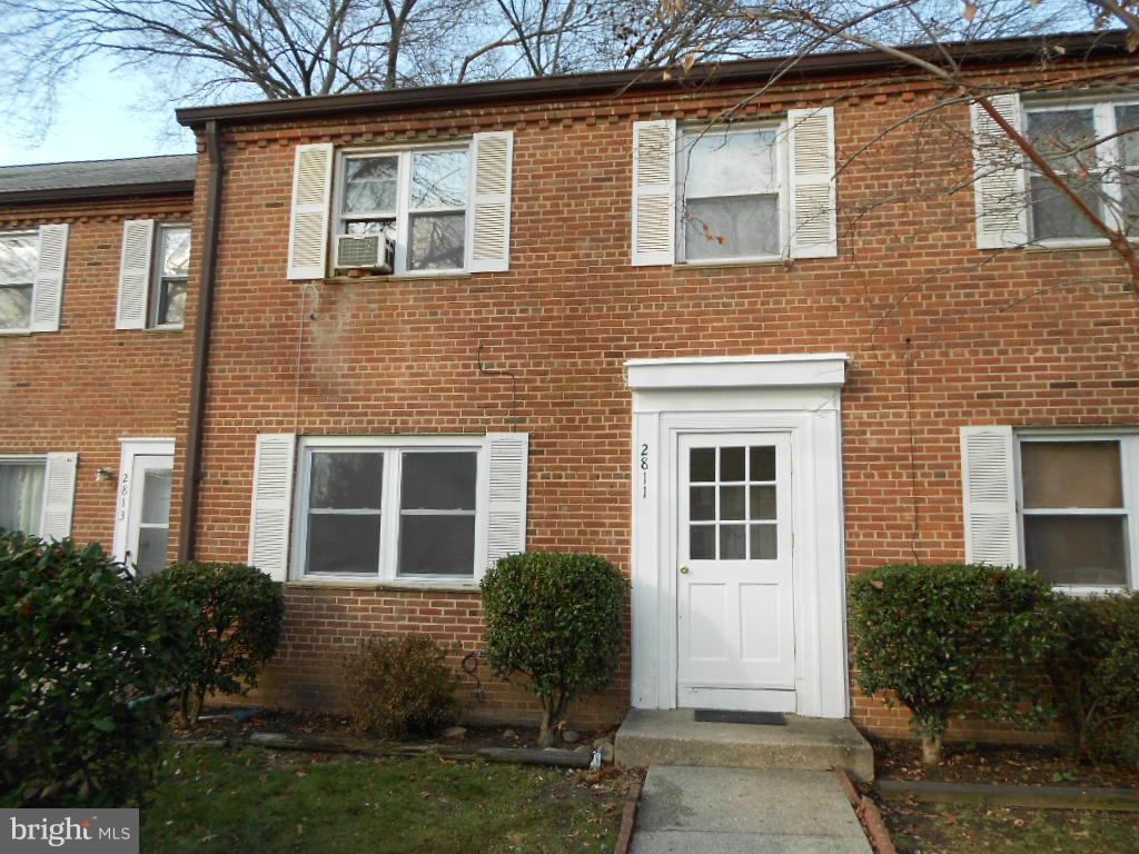 2811 16th Road South, Unit 2811A Arlington, VA 22204 - Photo 1 of 30 Lovely all brick exterior.