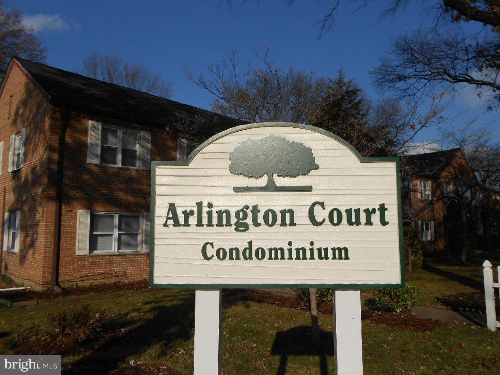 2811 16th Road South, Unit 2811A Arlington, VA 22204 - Photo 3 of 30 Community