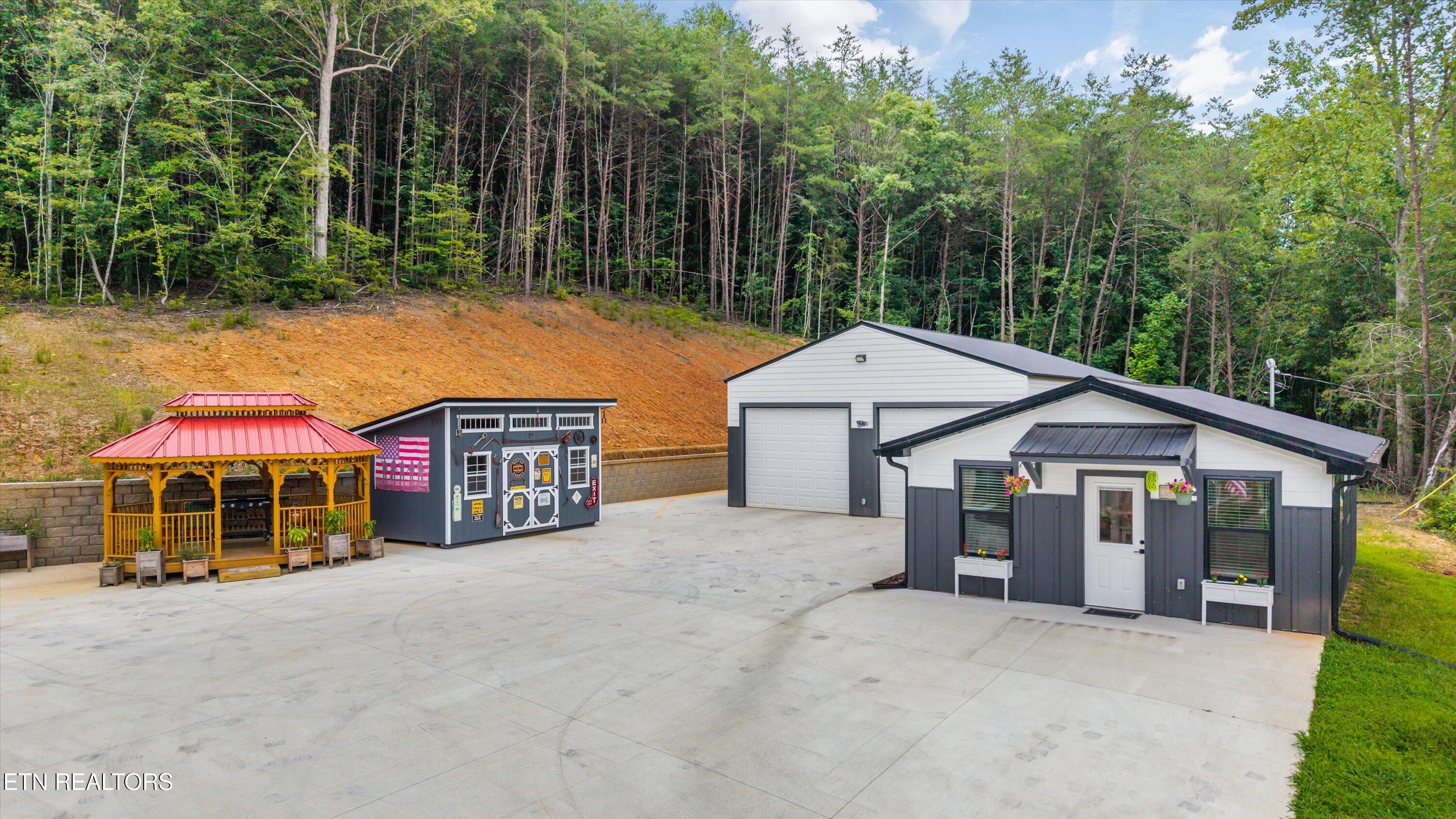 486 Steer Creek Road Tellico Plains, TN 37385 - Photo 29 of 54 29-486 Steer Creek Rd39