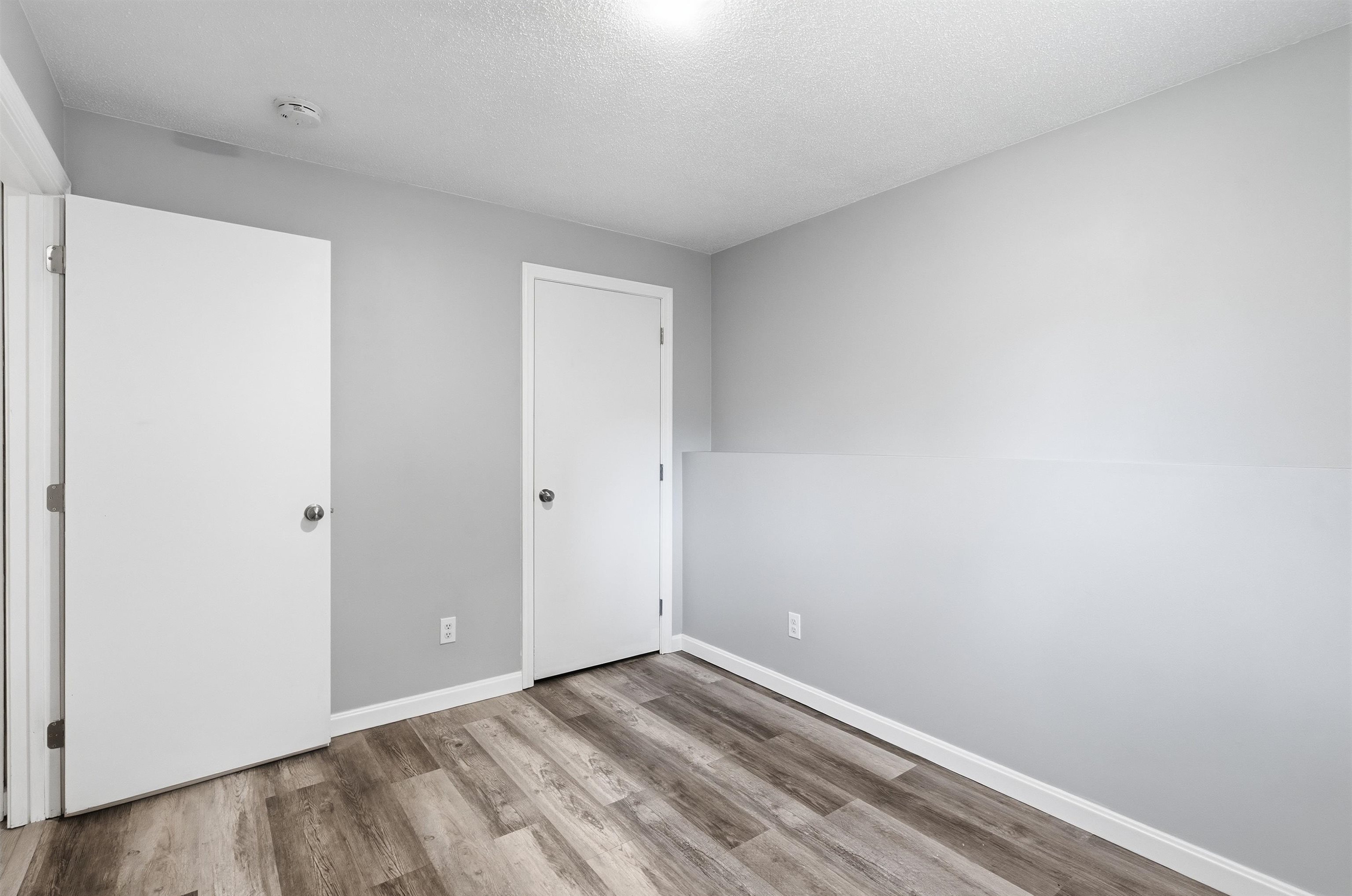 897 Mammoth Road, Unit 8 Manchester, NH 03104 - Photo 21 of 48