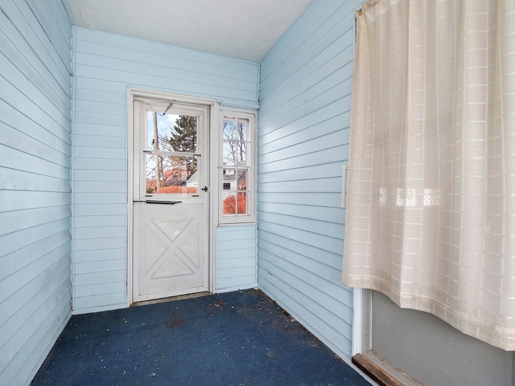 15 Westbrook Circle Waltham, MA 02453 - Photo 22 of 39