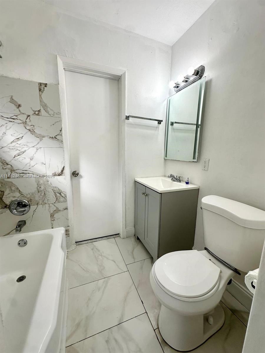 600 Southwest 16th Avenue, Unit 600 Miami, FL 33135 - Photo 11 of 16