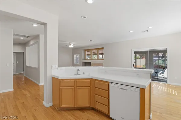 $2,450 | 1280 Dressen Avenue, Las Vegas, NV 89123