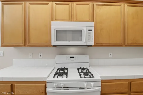 $2,450 | 1280 Dressen Avenue, Las Vegas, NV 89123