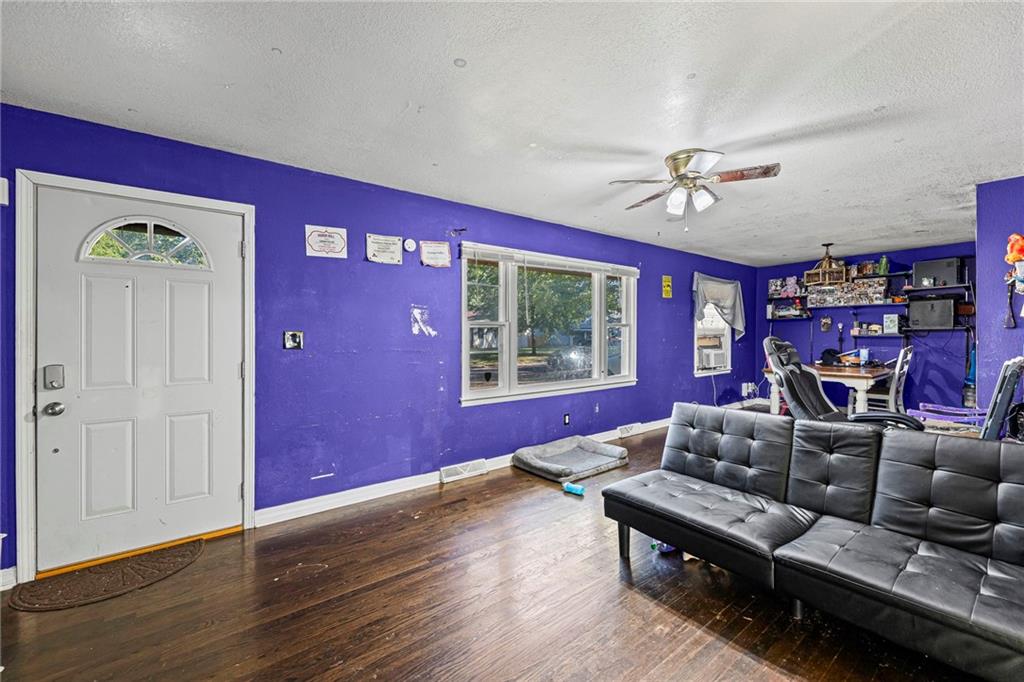 9703 East 80 Terrace Raytown, MO 64138 - Photo 4 of 30