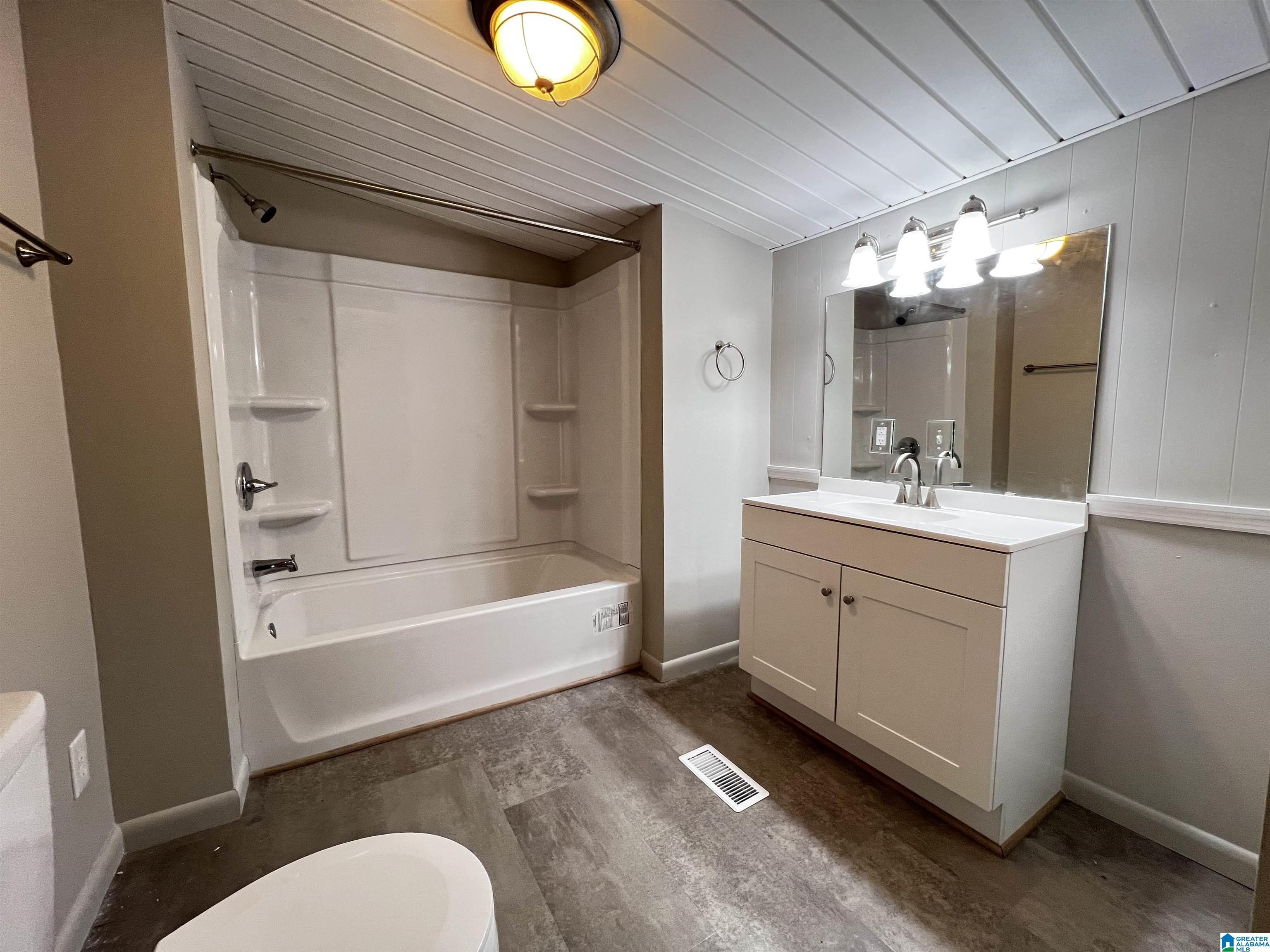 1113 Alexandria Road Southwest Jacksonville, AL 36265 - Photo 13 of 22