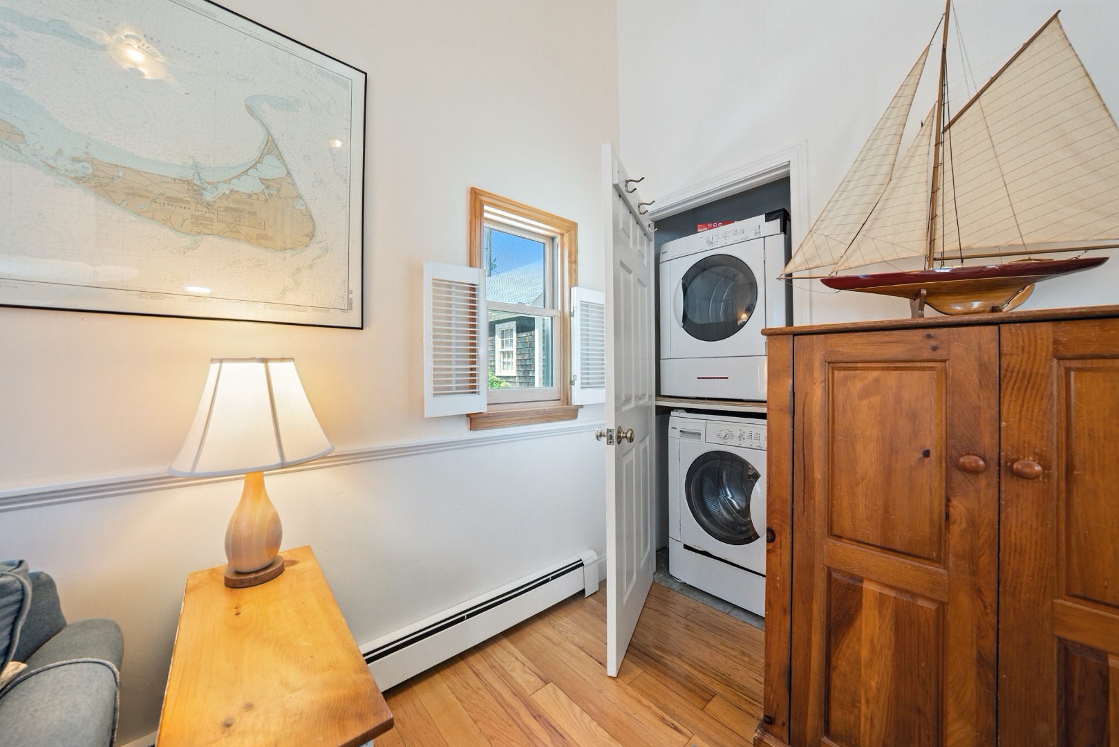 52 Pleasant Street Nantucket, MA 02554 - Photo 14 of 36