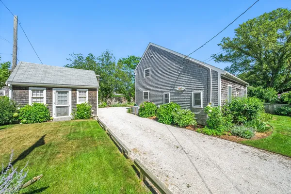 $2,245,000 | 52 Pleasant Street, Nantucket, MA 02554
