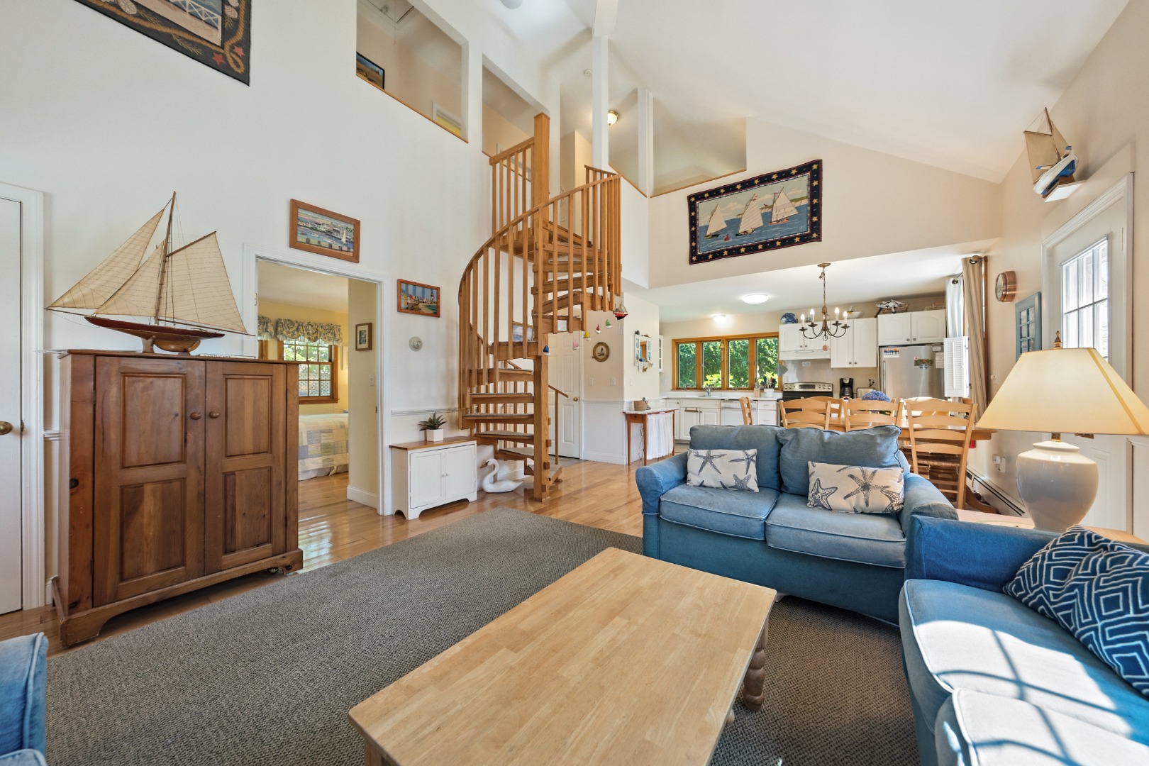 52 Pleasant Street Nantucket, MA 02554 - Photo 5 of 36