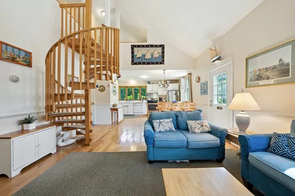 $2,245,000 | 52 Pleasant Street, Nantucket, MA 02554