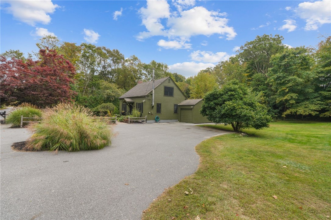 12 Chestnut Hill Road Glocester, RI 02814 - Photo 38 of 43