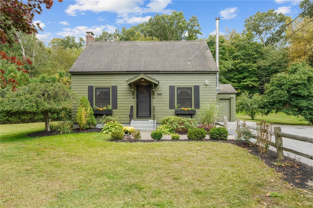 12 Chestnut Hill Road Glocester, RI 02814 - Photo 4 of 43