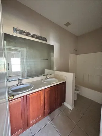 $2,000 | 4317 Creeks Run Boulevard, Kissimmee, FL 34746