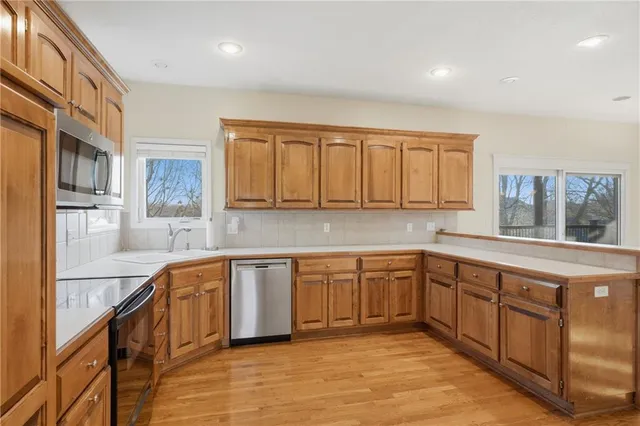 $585,000 | 9007 Northeast 92nd Terrace, Kansas City, MO 64157