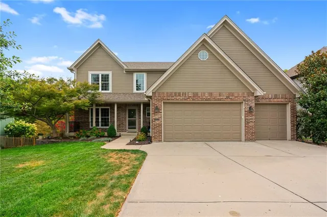 $585,000 | 9007 Northeast 92nd Terrace, Kansas City, MO 64157