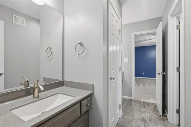 $585,000 | 9007 Northeast 92nd Terrace, Kansas City, MO 64157