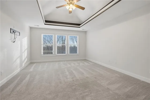 $585,000 | 9007 Northeast 92nd Terrace, Kansas City, MO 64157