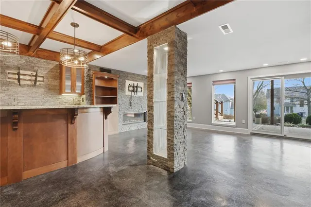 $585,000 | 9007 Northeast 92nd Terrace, Kansas City, MO 64157