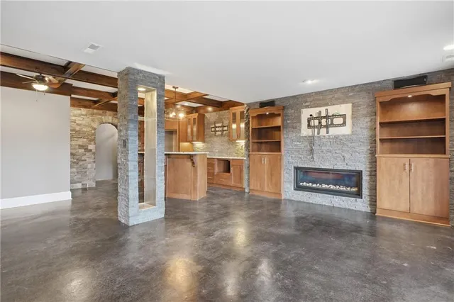 $585,000 | 9007 Northeast 92nd Terrace, Kansas City, MO 64157