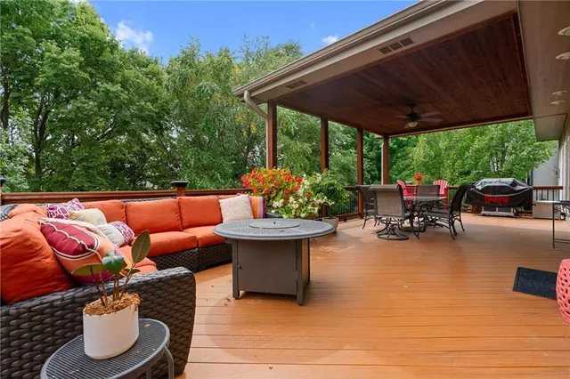 $585,000 | 9007 Northeast 92nd Terrace, Kansas City, MO 64157