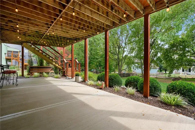 $585,000 | 9007 Northeast 92nd Terrace, Kansas City, MO 64157