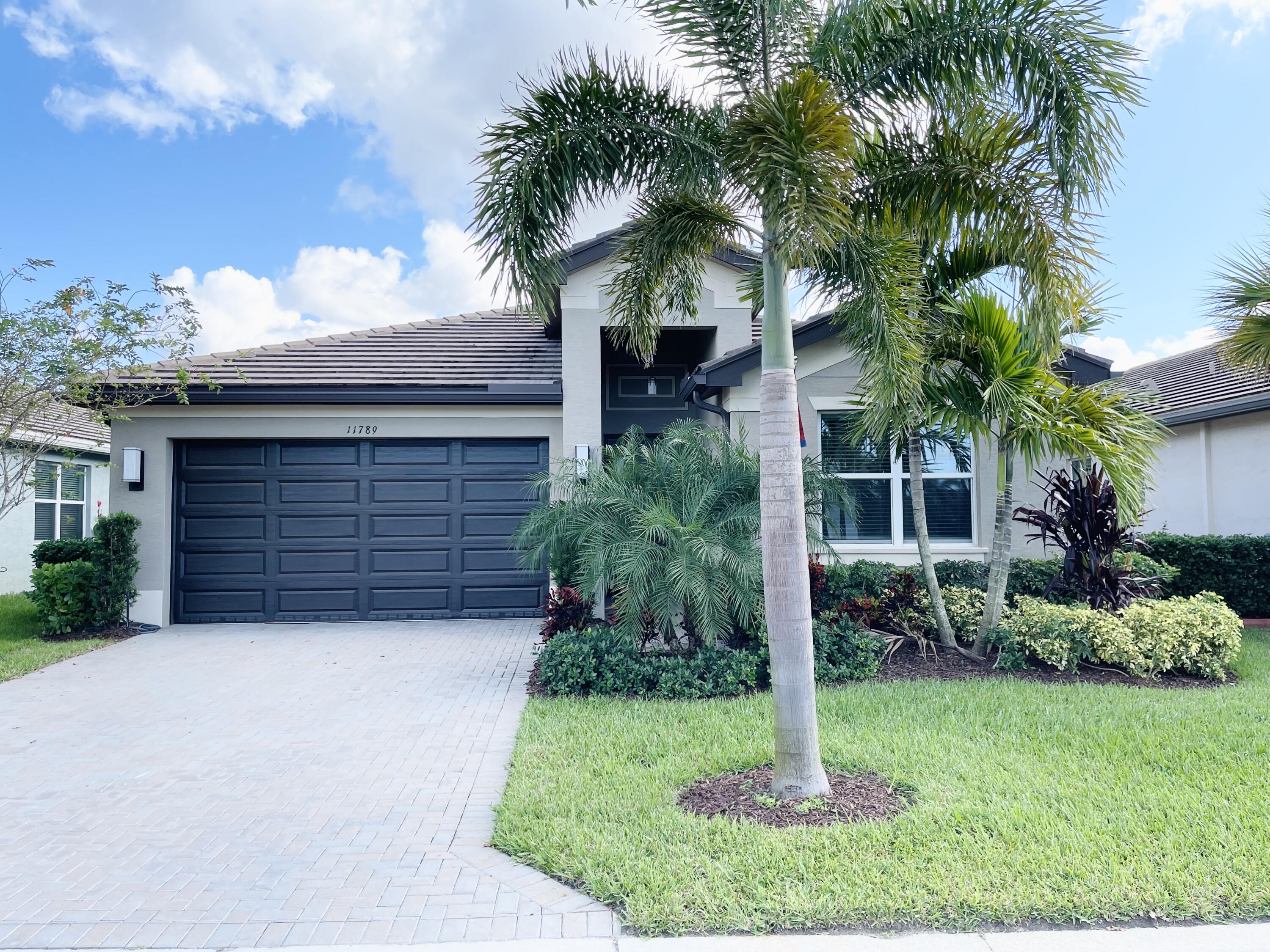 11789 Southwest Hawthorne Hl Rd