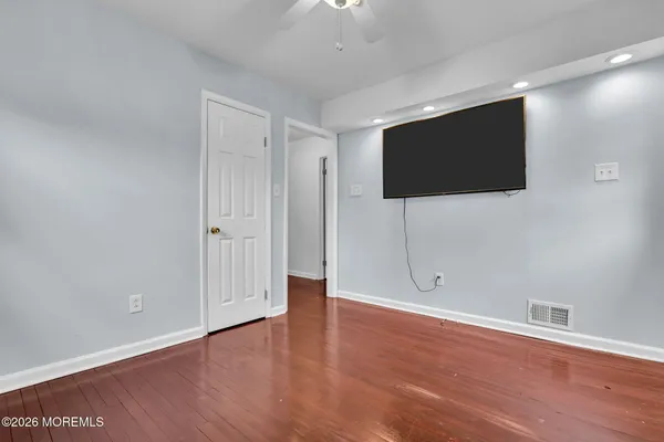 $529,000 | 813 Raleigh Drive, Toms River, NJ 08753