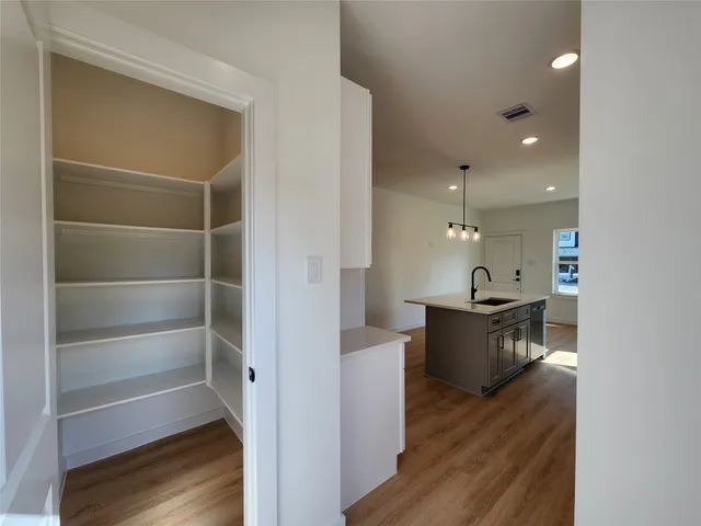 $2,100 | 7817 Beckley Street, Unit B, Almont, CO 81210