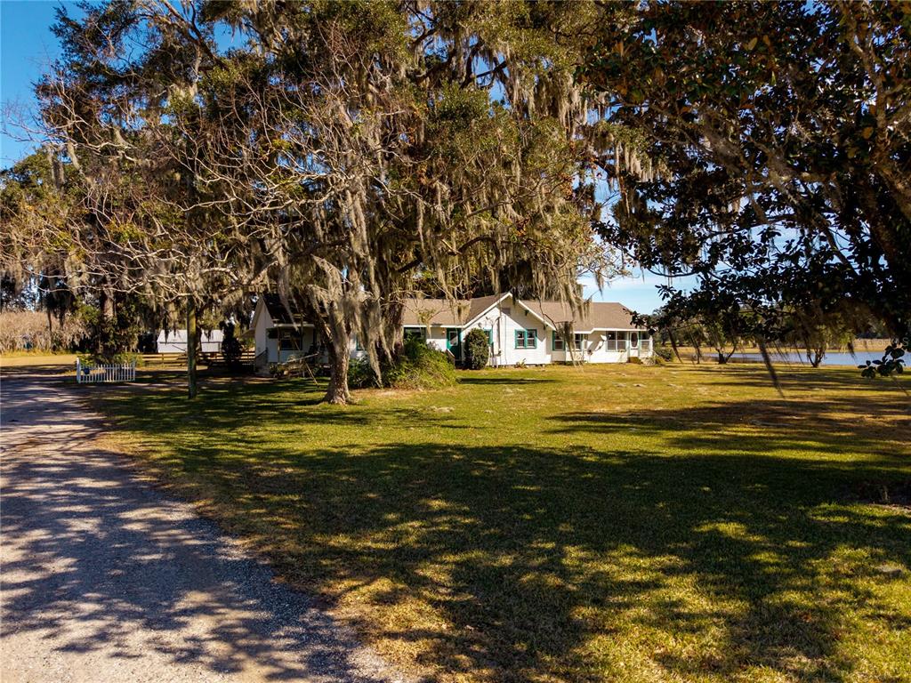 9504 Fort King Road Dade City, FL 33525 - Photo 39 of 51