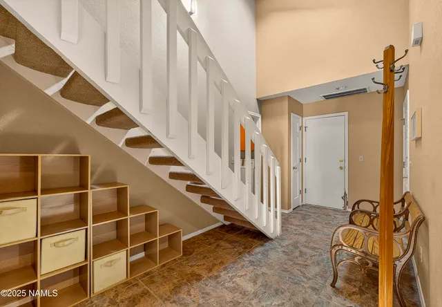 $704,900 | 6315 East Willow Loop, Flagstaff, AZ 86004