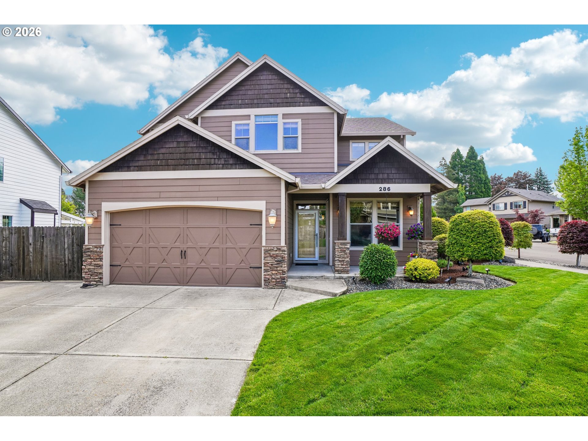 286 Southeast Condor Drive Gresham, OR 97080 - Photo 1 of 48