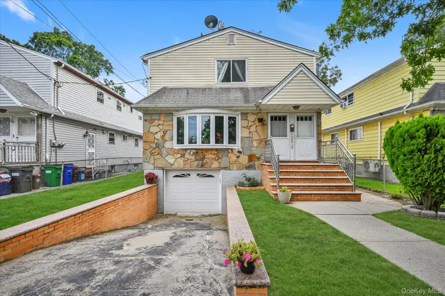 $1,658,000 | 206-50 46th Avenue | Bayside