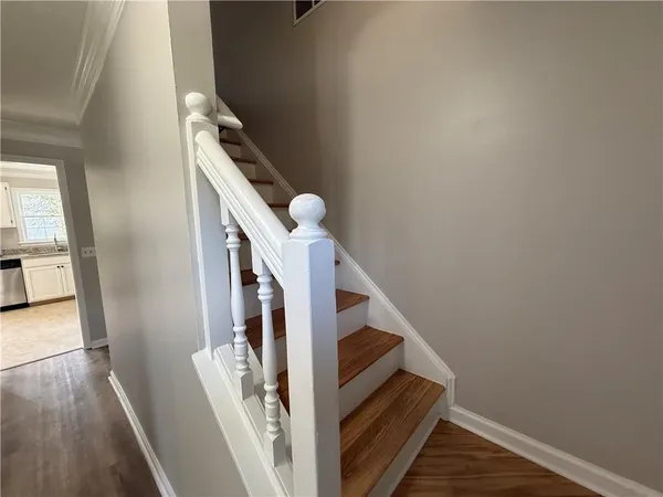 $2,295 | 979 Sugar Crossing Lane, Sugar Hill, GA 30518