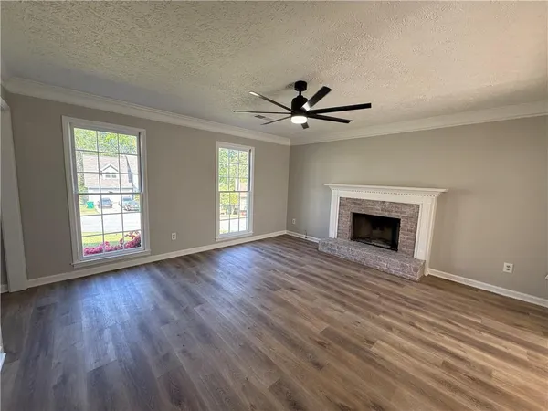 $2,295 | 979 Sugar Crossing Lane, Sugar Hill, GA 30518