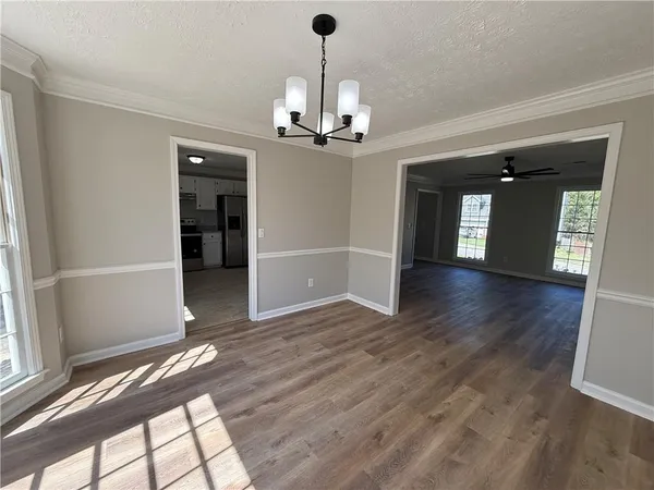 $2,295 | 979 Sugar Crossing Lane, Sugar Hill, GA 30518
