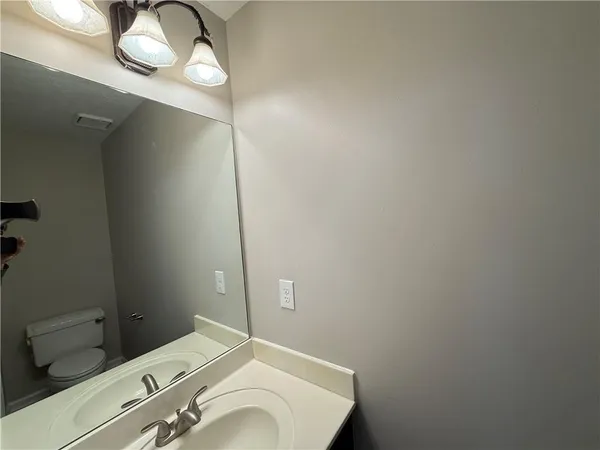 $2,295 | 979 Sugar Crossing Lane, Sugar Hill, GA 30518