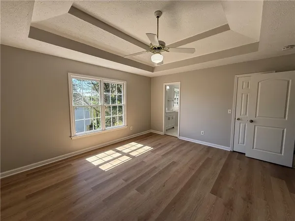 $2,295 | 979 Sugar Crossing Lane, Sugar Hill, GA 30518