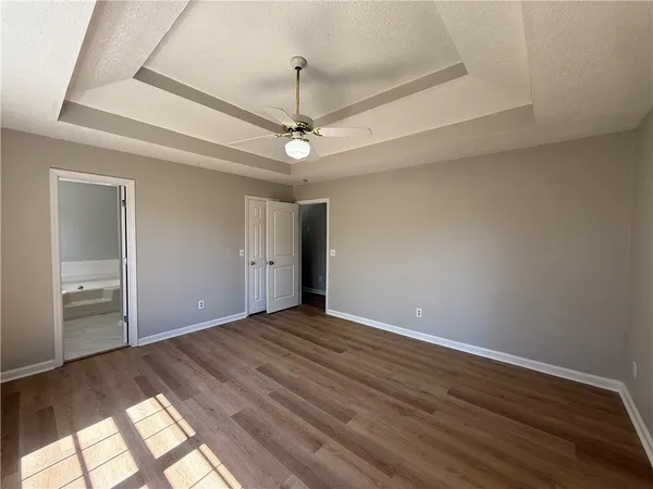 $2,295 | 979 Sugar Crossing Lane, Sugar Hill, GA 30518