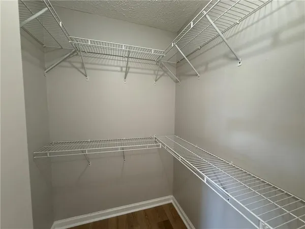 $2,295 | 979 Sugar Crossing Lane, Sugar Hill, GA 30518