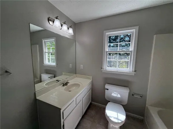 $2,295 | 979 Sugar Crossing Lane, Sugar Hill, GA 30518