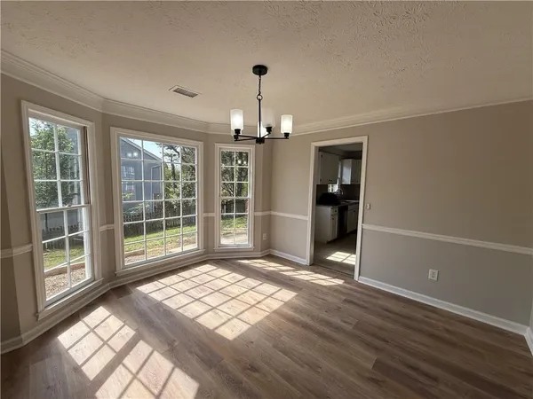 $2,295 | 979 Sugar Crossing Lane, Sugar Hill, GA 30518