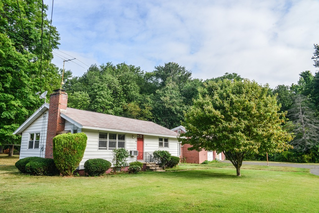 93 Sackett Road Westfield, MA 01085 - Photo 1 of 30 Gallery Image 1