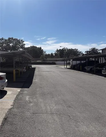 $1,400 | 39132 County Road 54, Unit 2042, Zephyrhills, FL 33542