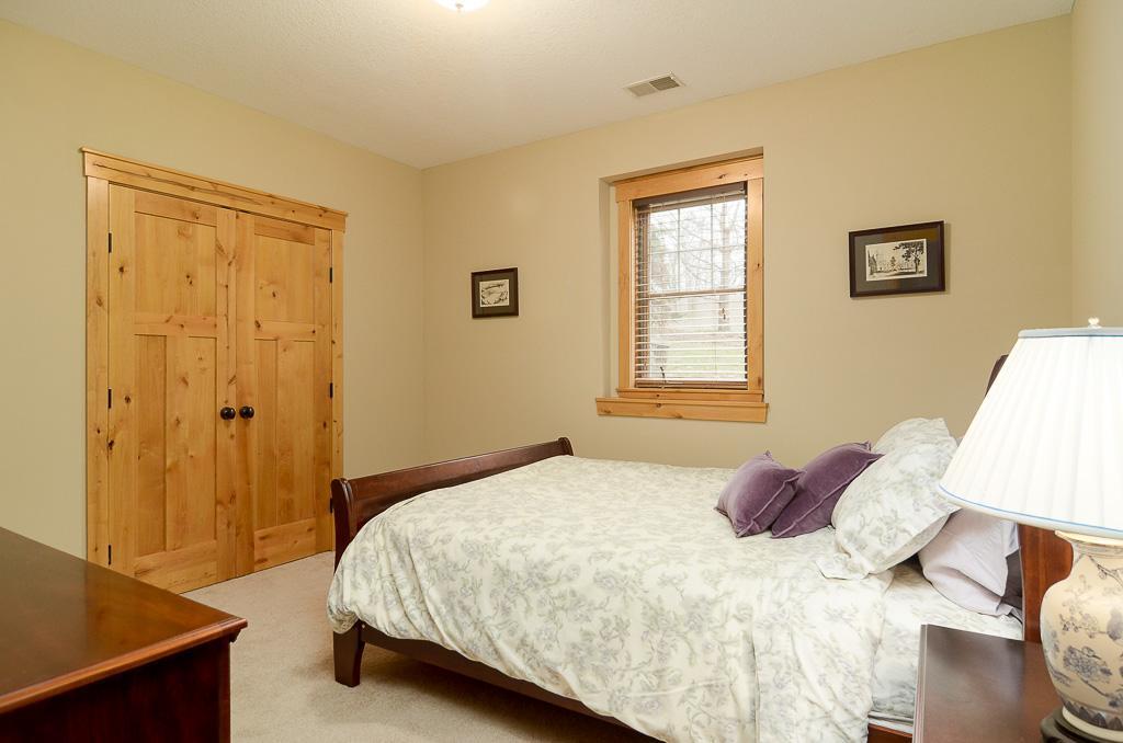 5392 Barrington Way Excelsior, MN 55331 - Photo 21 of 34 Gallery Image 21